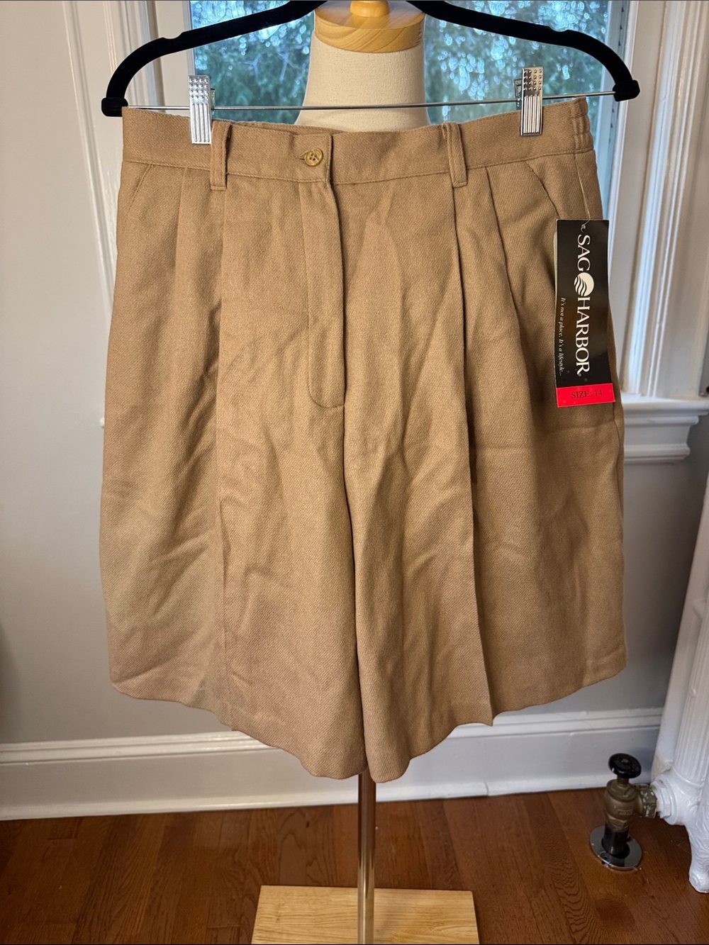 NWT Deadstock Vintage 100% wool winter knee length Shorts